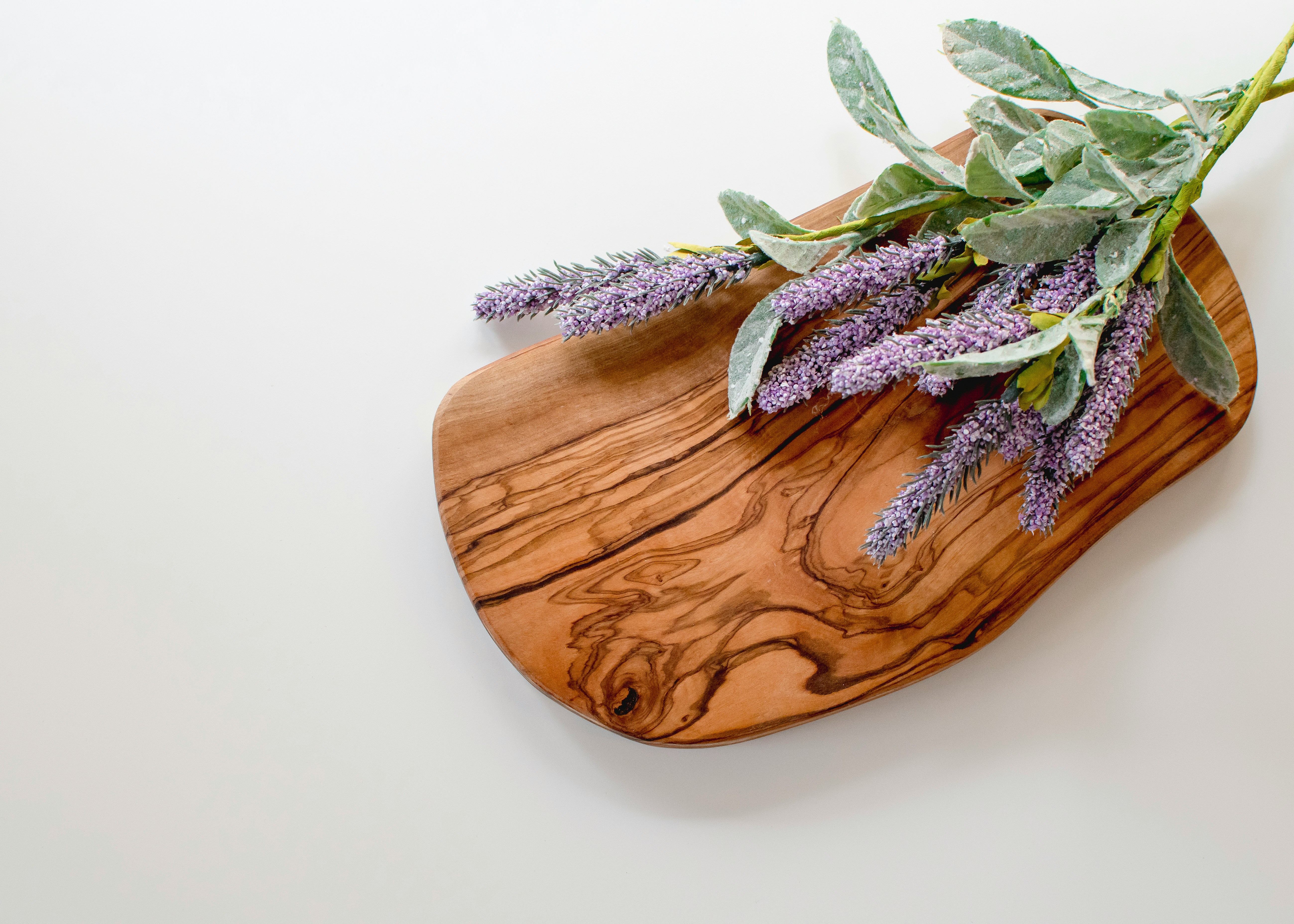 davies designs studio Y8IVlMFjgR8 unsplash